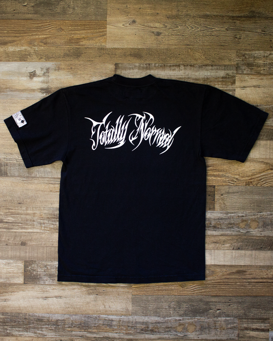 SCRIPT TEE BLACK